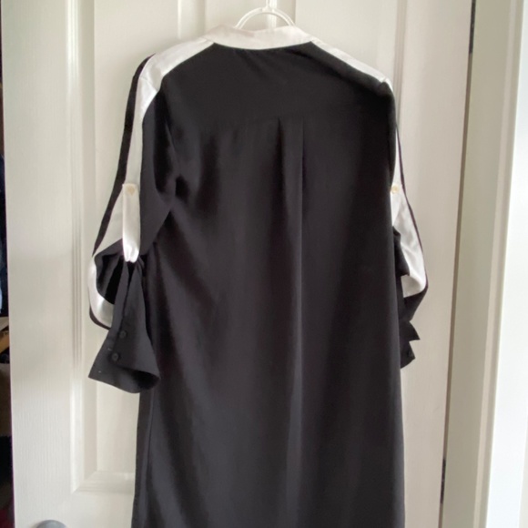 BCBG Casual Dress - Picture 4 of 4